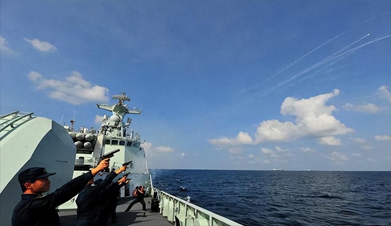 围台军演升级，7国力挺两岸统一，西方集体失声，罪魁祸首被点名 解放军东部战区