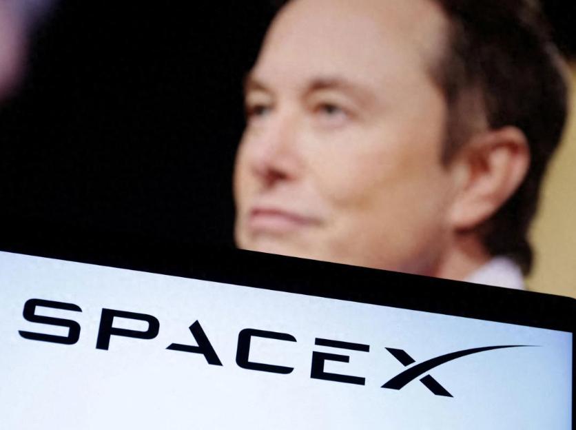 我去，SpaceX真的要上市了！估值1.75万亿美元，这疯了吧？今天早上刷