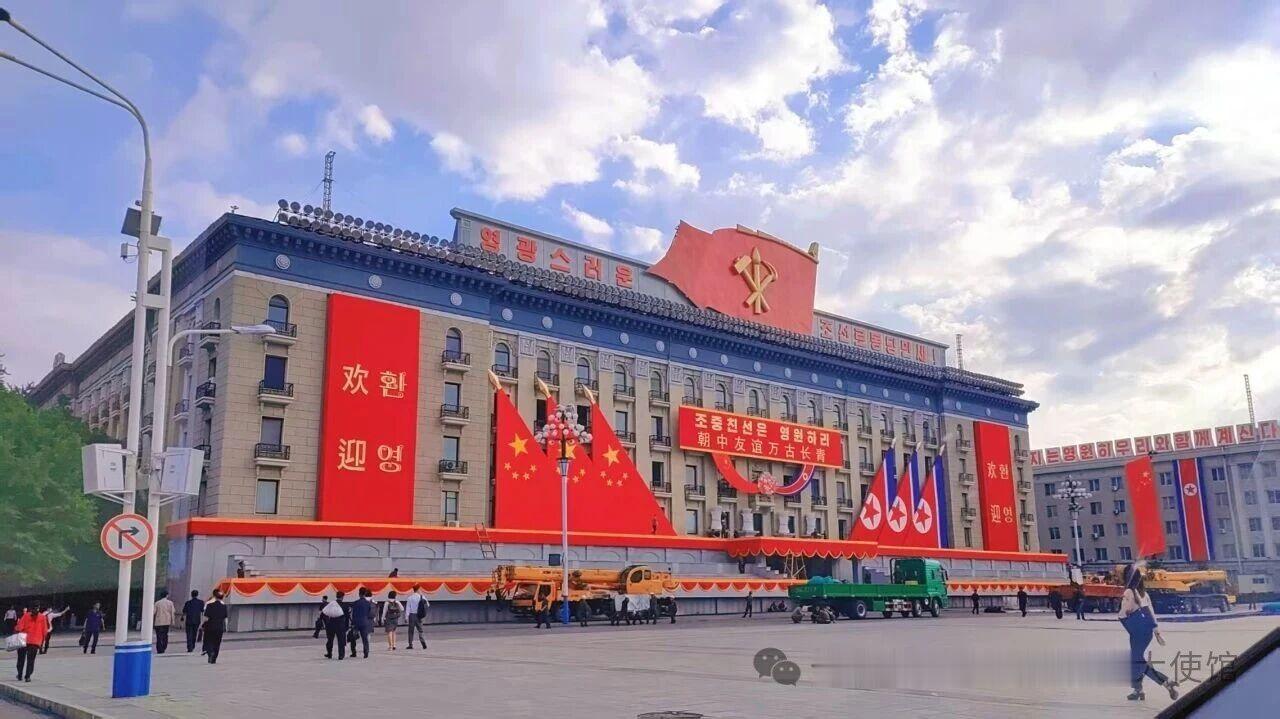 驻朝大使馆拍摄的平壤街景中国驻朝鲜使馆以“中国外交官镜头里的朝鲜”为主题，推出系