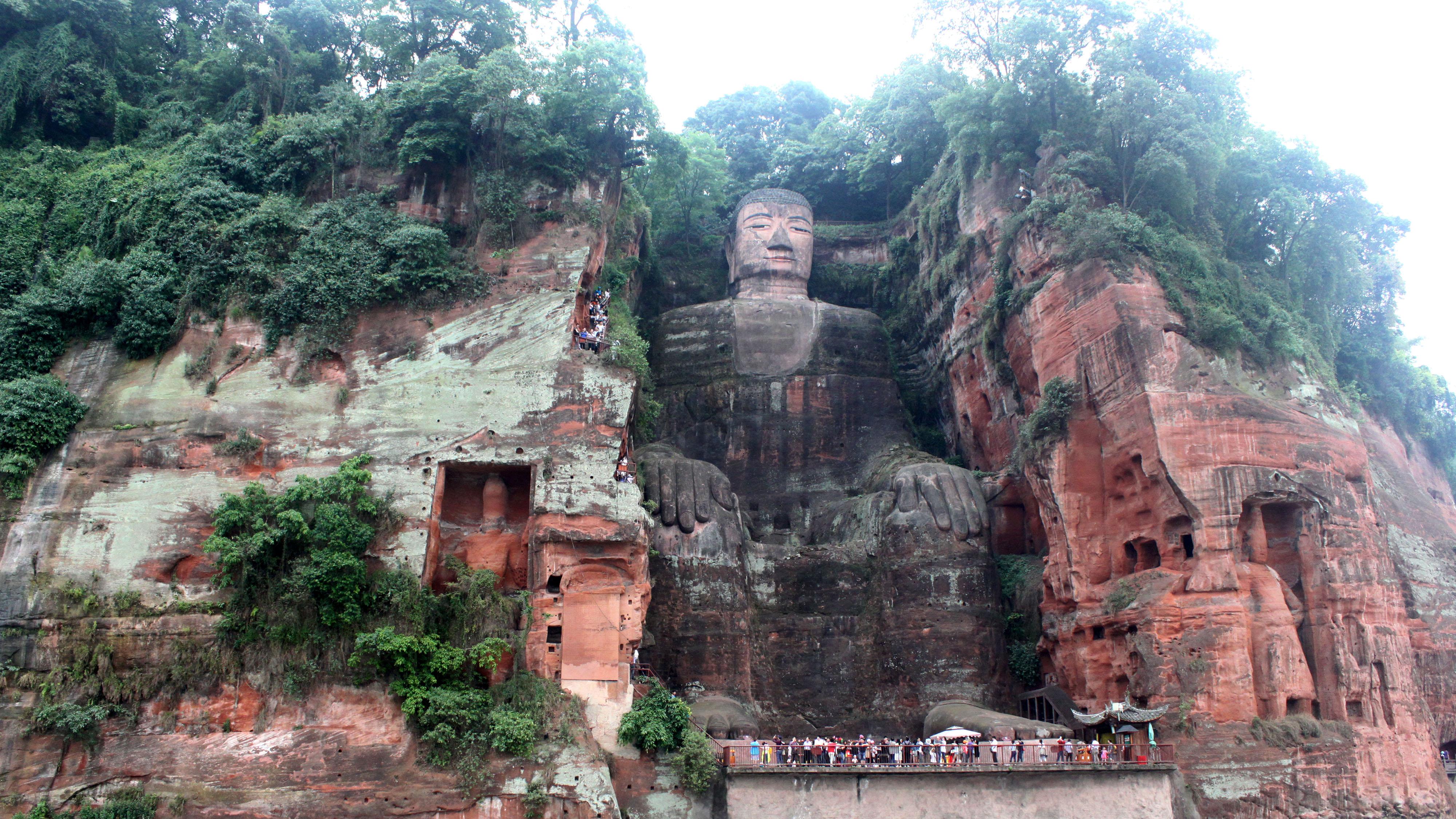 乐山旅游必去的十大景点