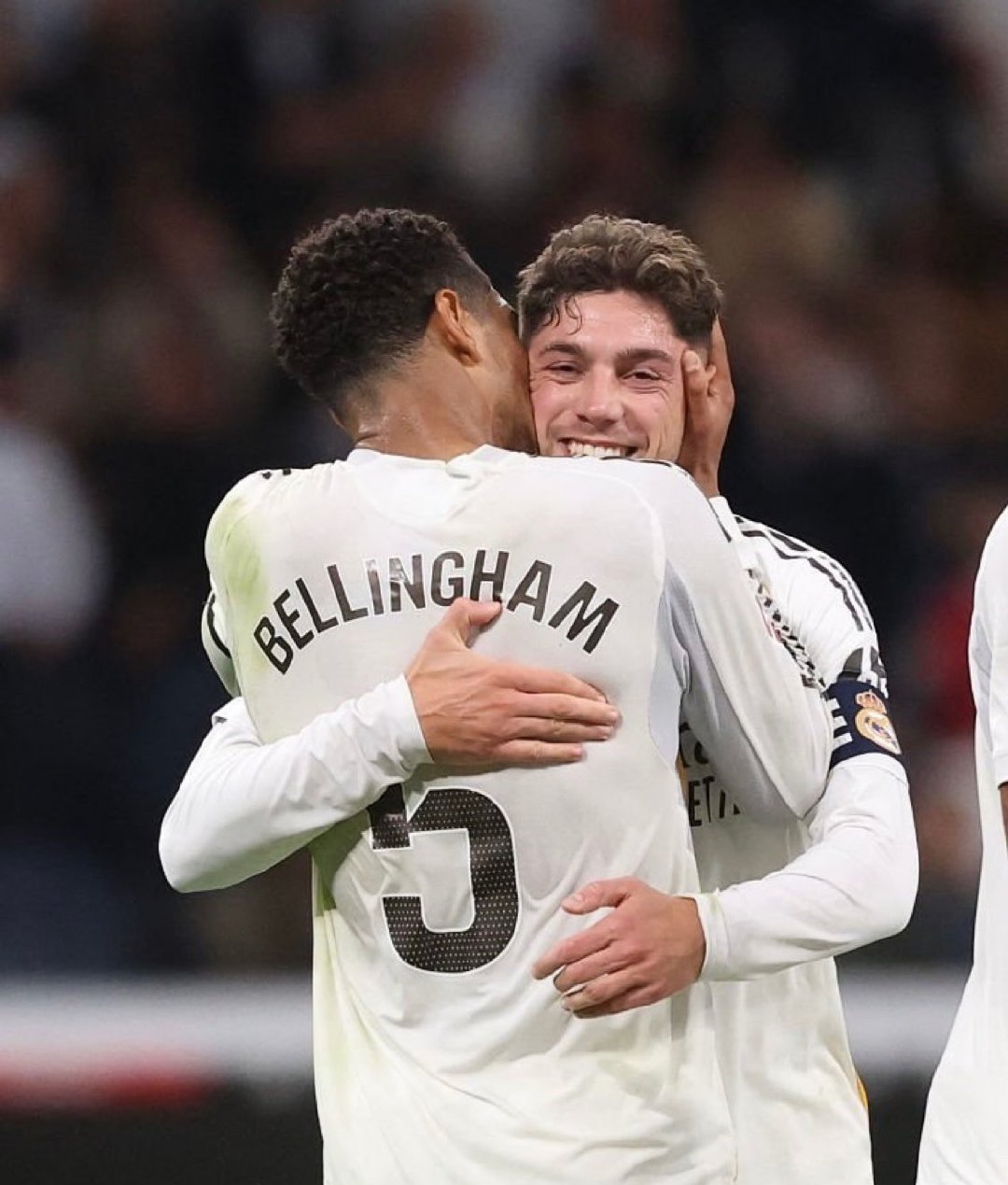 巴尔韦德对阵瓦伦西亚：-90分钟-1次助攻-97次触球-95%传球成功率