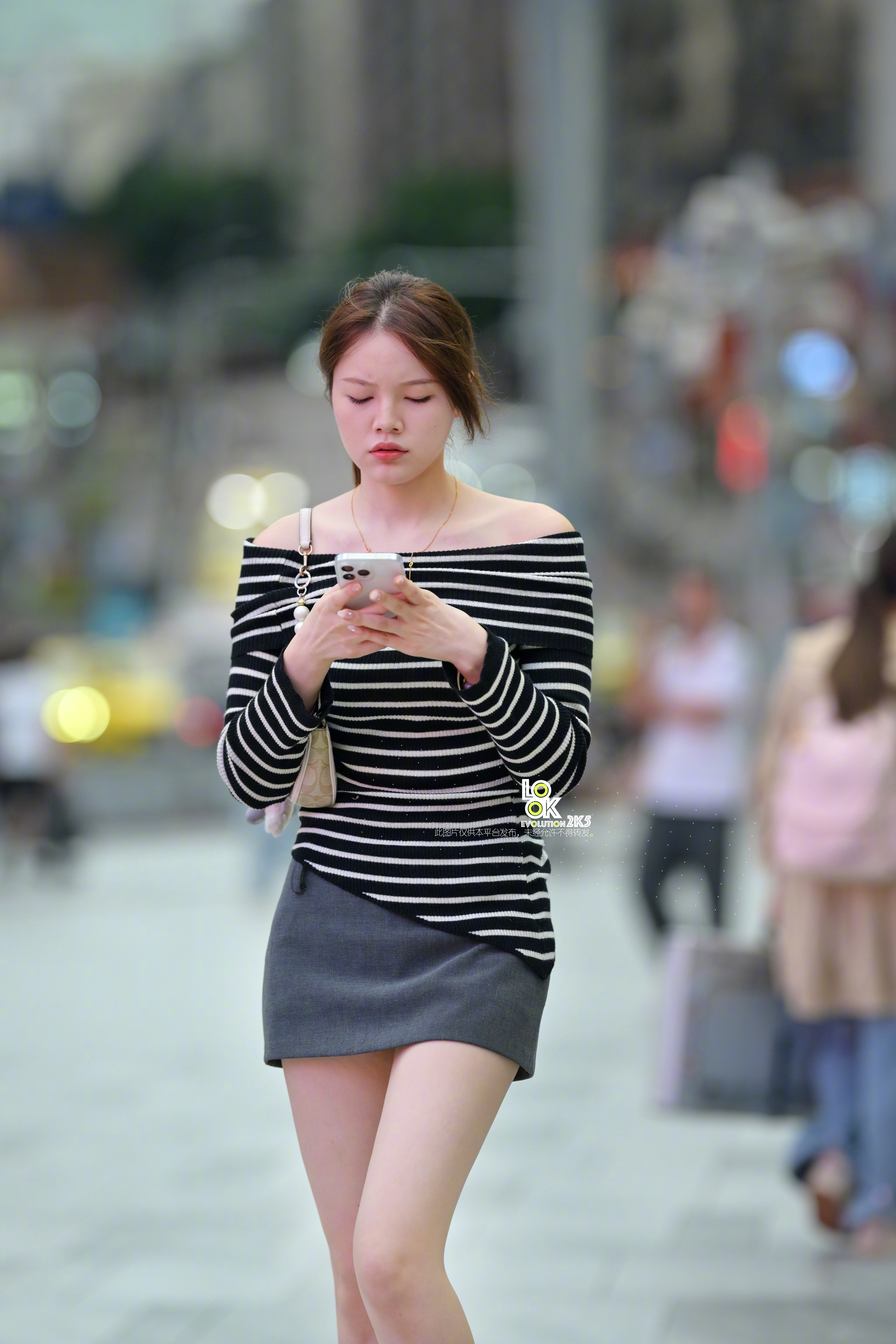 下班了没有啊？各位