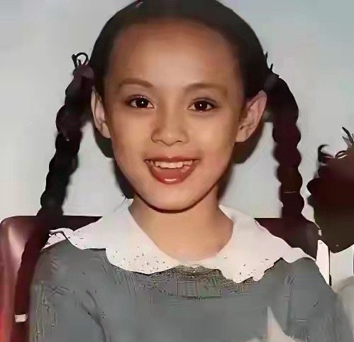 怪不得人家长大后成了大明星，原来她小时候就这么与众不同