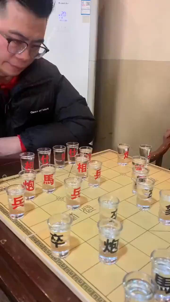 这波操作都看傻了。