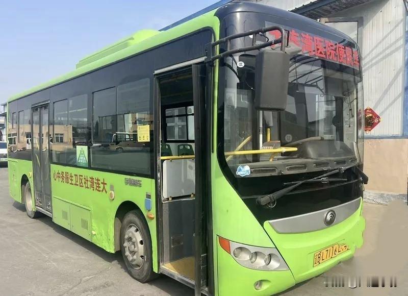 大连湾社区医院便民专线停运：公益与现实的无奈博弈大连湾社区卫生服务中心免费交