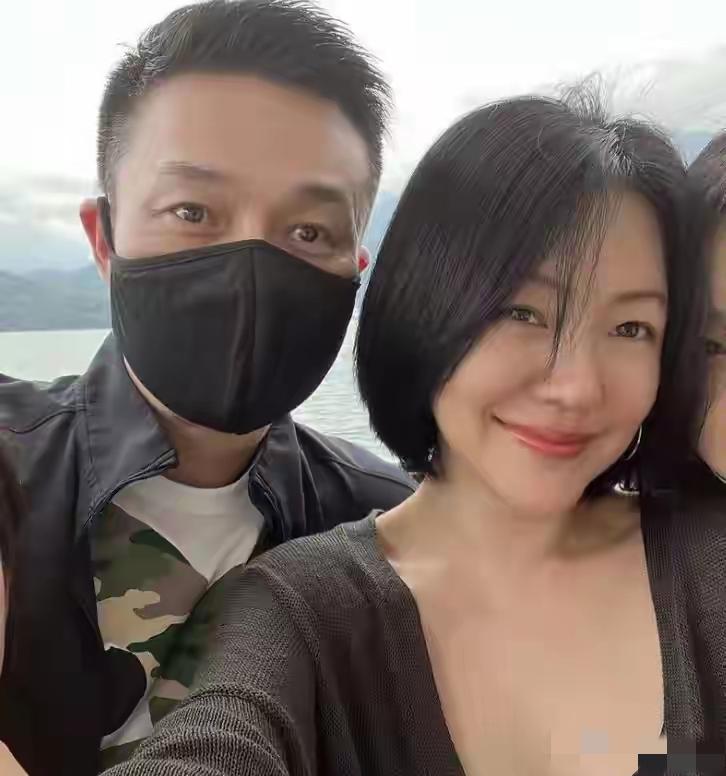 许雅钧的料一出，又有点心疼小汪总了，S家的三个女婿，一个打人的，一个打碟的