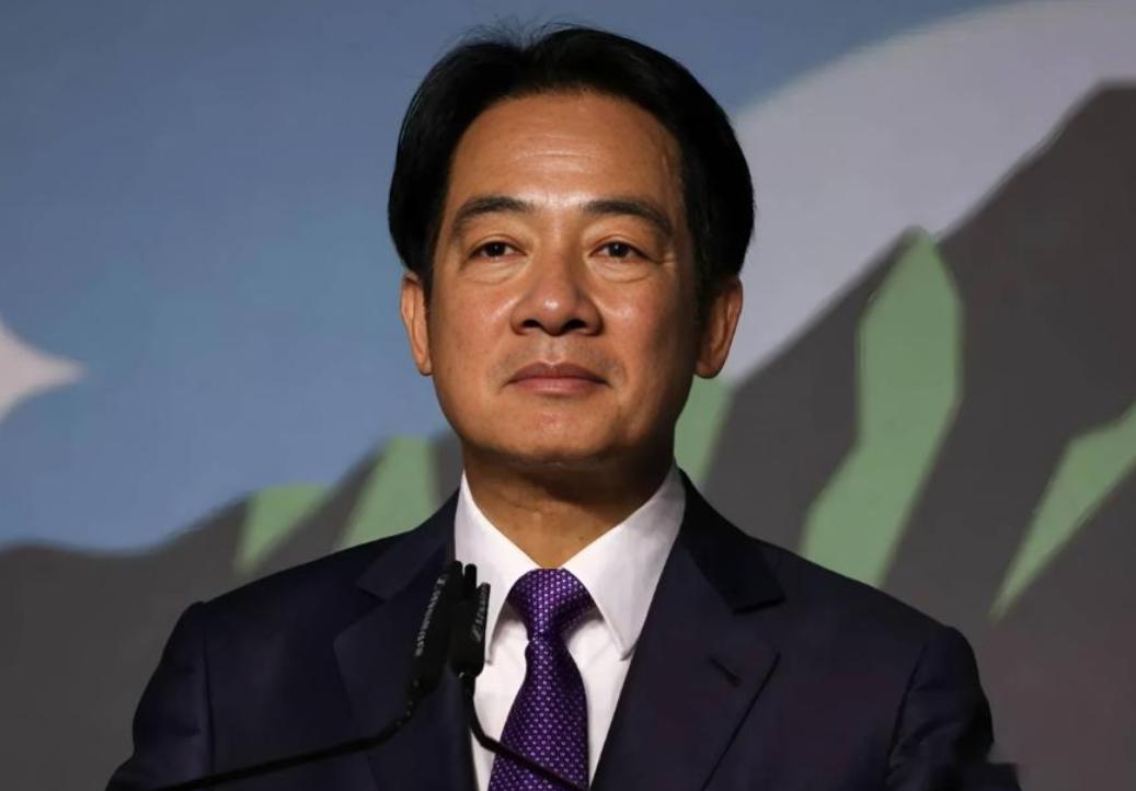 岛内“双十节”，赖清德向大陆喊话，狂妄叫嚣：要用实力赢得尊严！10月10日这天，