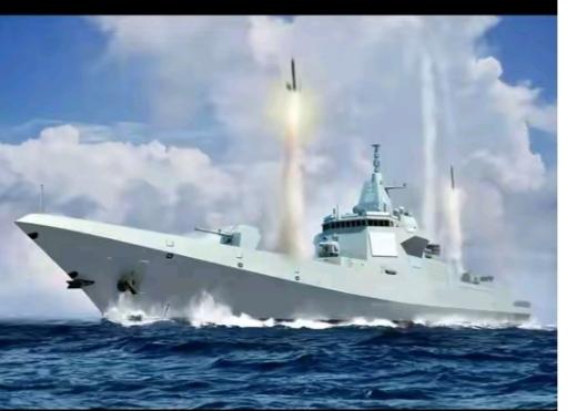 055型大驱实战优势显著：其双波段相控阵雷达是一大亮点，主阵位于舰桥顶，辅助阵