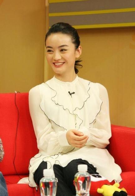 这位女演员长相清纯，颜值在线，演技也精湛，可总是不温不火的，你还记得她是谁吗？姚