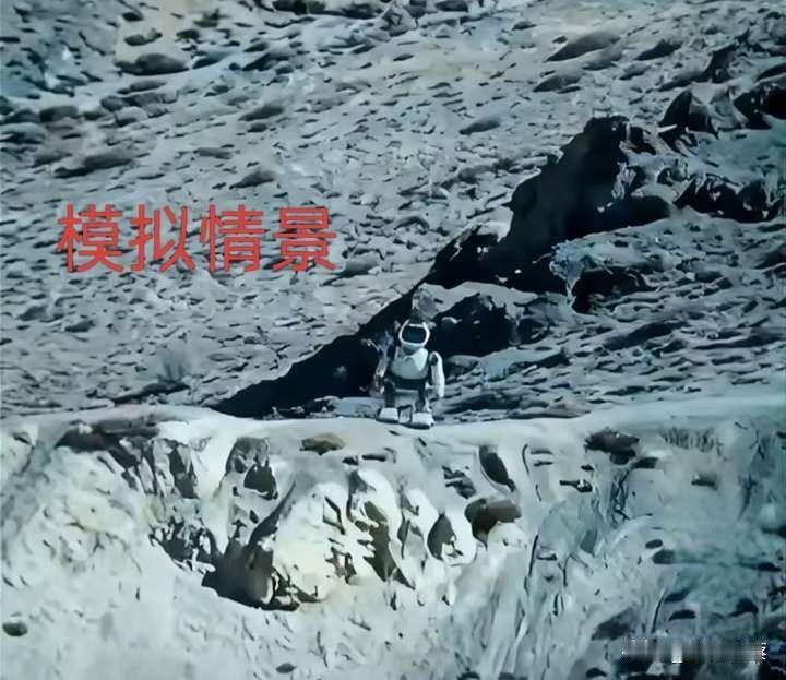 最近印度士兵拍的视频火了，视频里中印边境中国一侧有机器人站岗。一开始印度网友还嘲