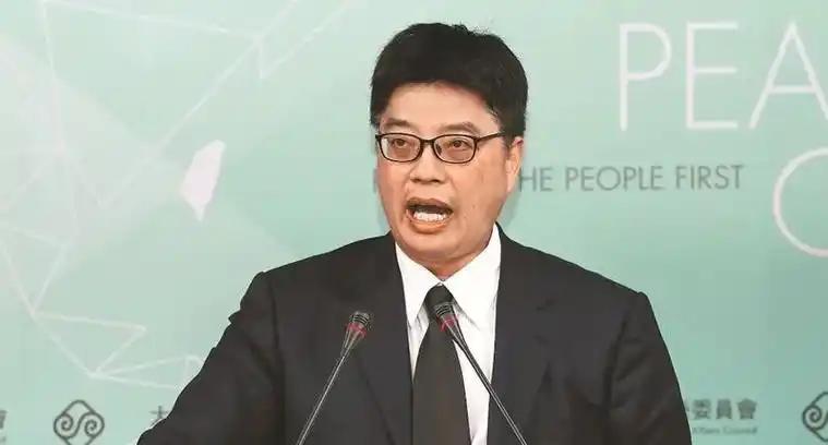 就在刚刚，台“陆委会主委”邱垂正发表声明，6月17日，台湾地区陆委会主委