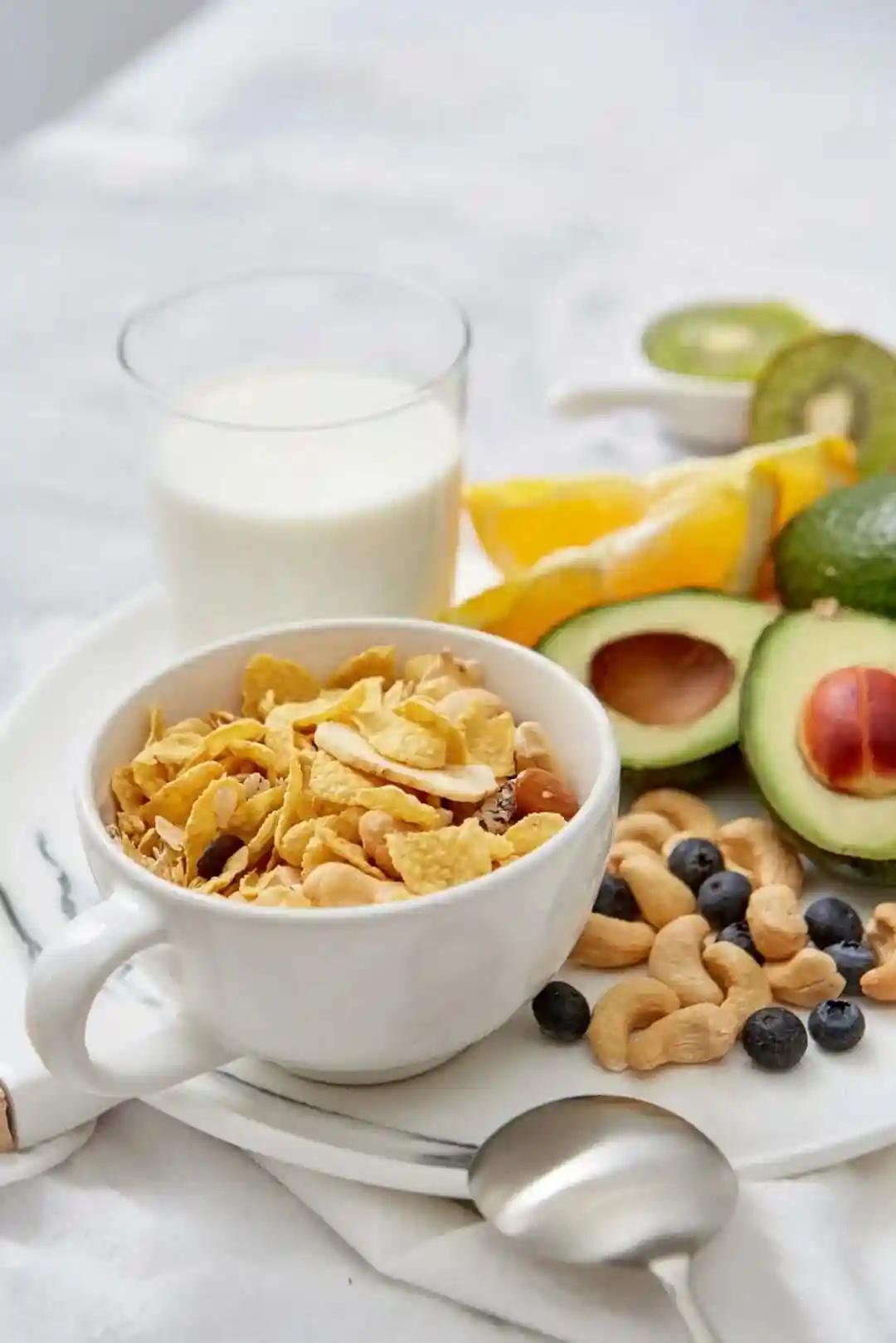 调查发现：若天天早餐都吃面食，不出半年时间，身体或有这5变化。每天早晨，面对