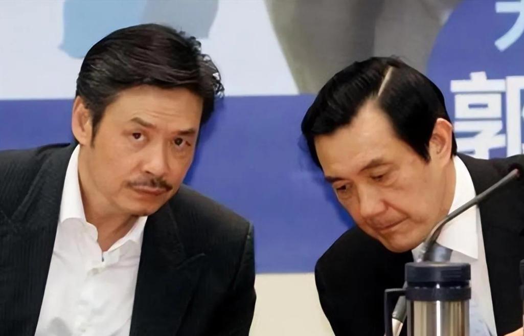 统派邱毅火力全开，直骂马英九是“废物”！邱毅直言：马英九手握两岸和平最佳窗口