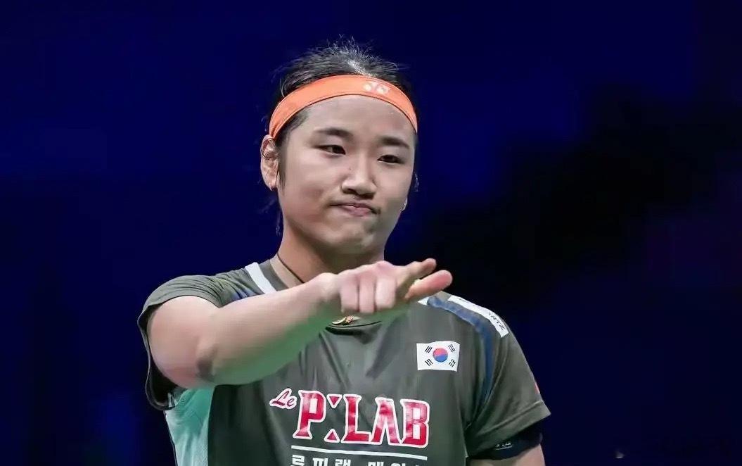 随着尤伯杯8强全部落位，中日韩羽球一姐，战斗力+贡献分数如下1，🇨🇳王祉怡（