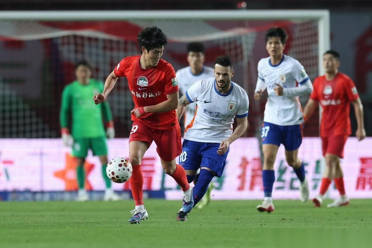 中超第五轮结束，纵观所有场次，不得不承认3个事实1、卫冕冠军海港又输球了，五轮