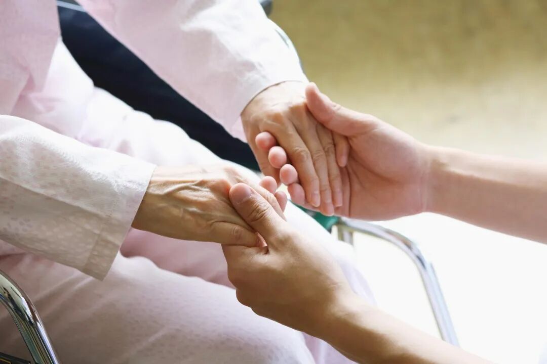 从医院走进家庭: “网约护士”如何叫好又叫座?