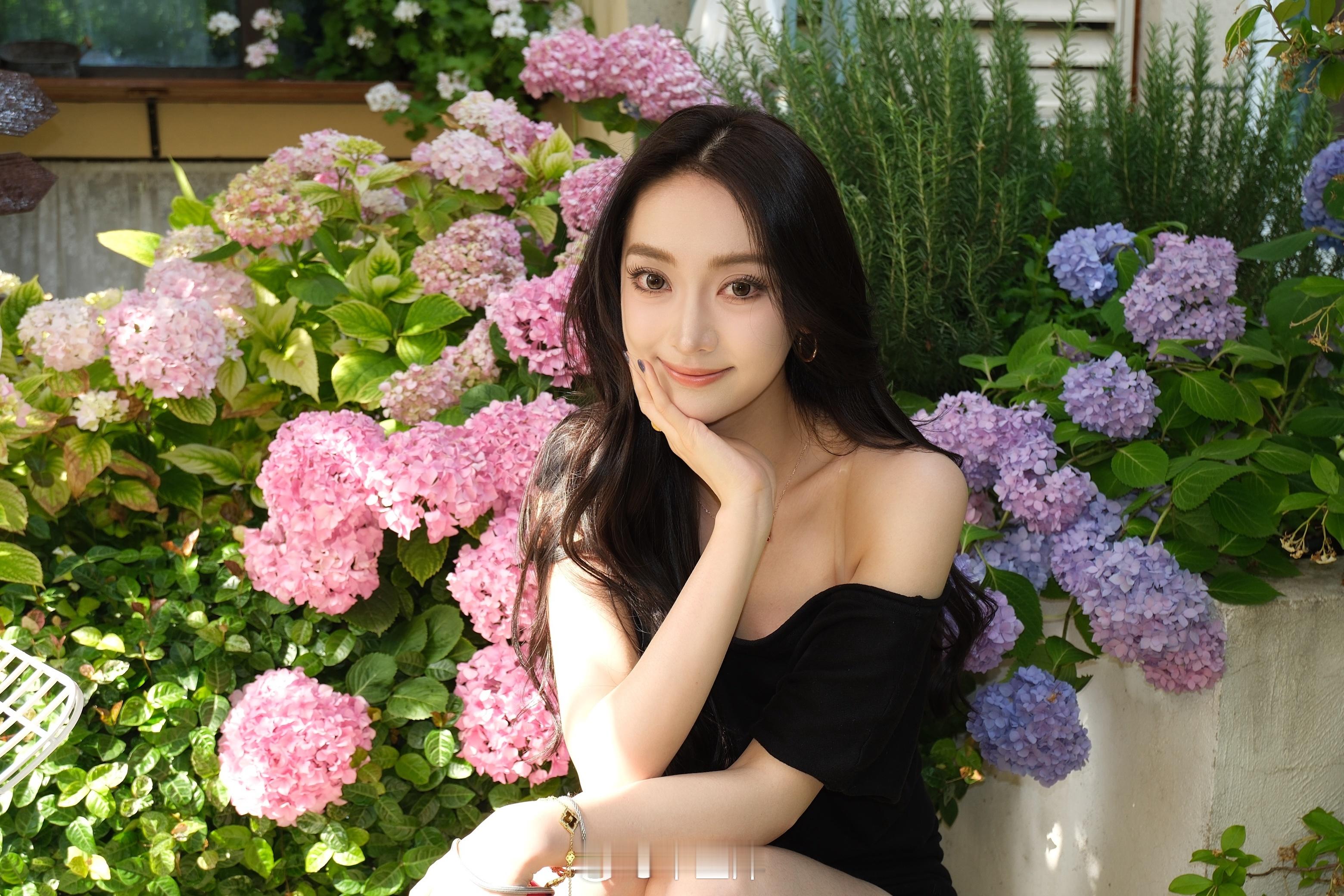 💐🌷​​​