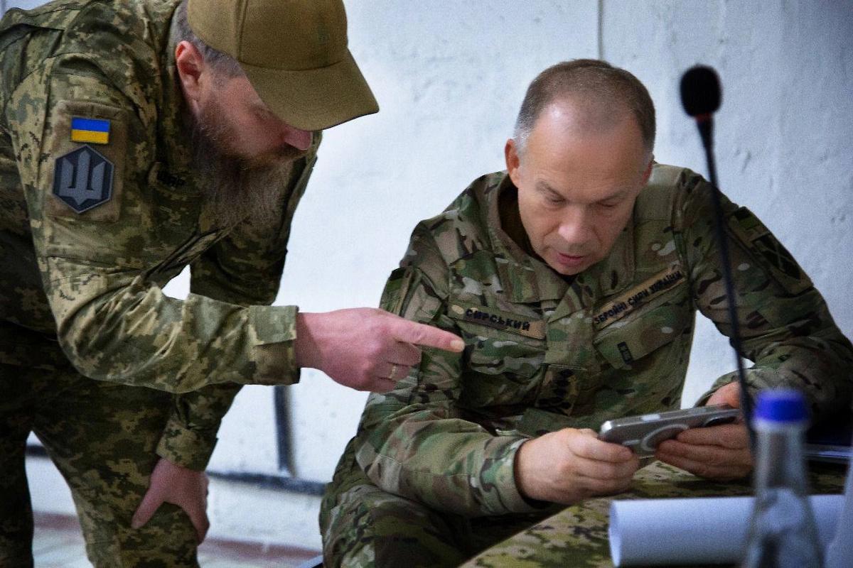 乌克兰总司令西尔斯基将军表示，基辅可以动员约五十万乌克兰武装部队的战斗人员乌