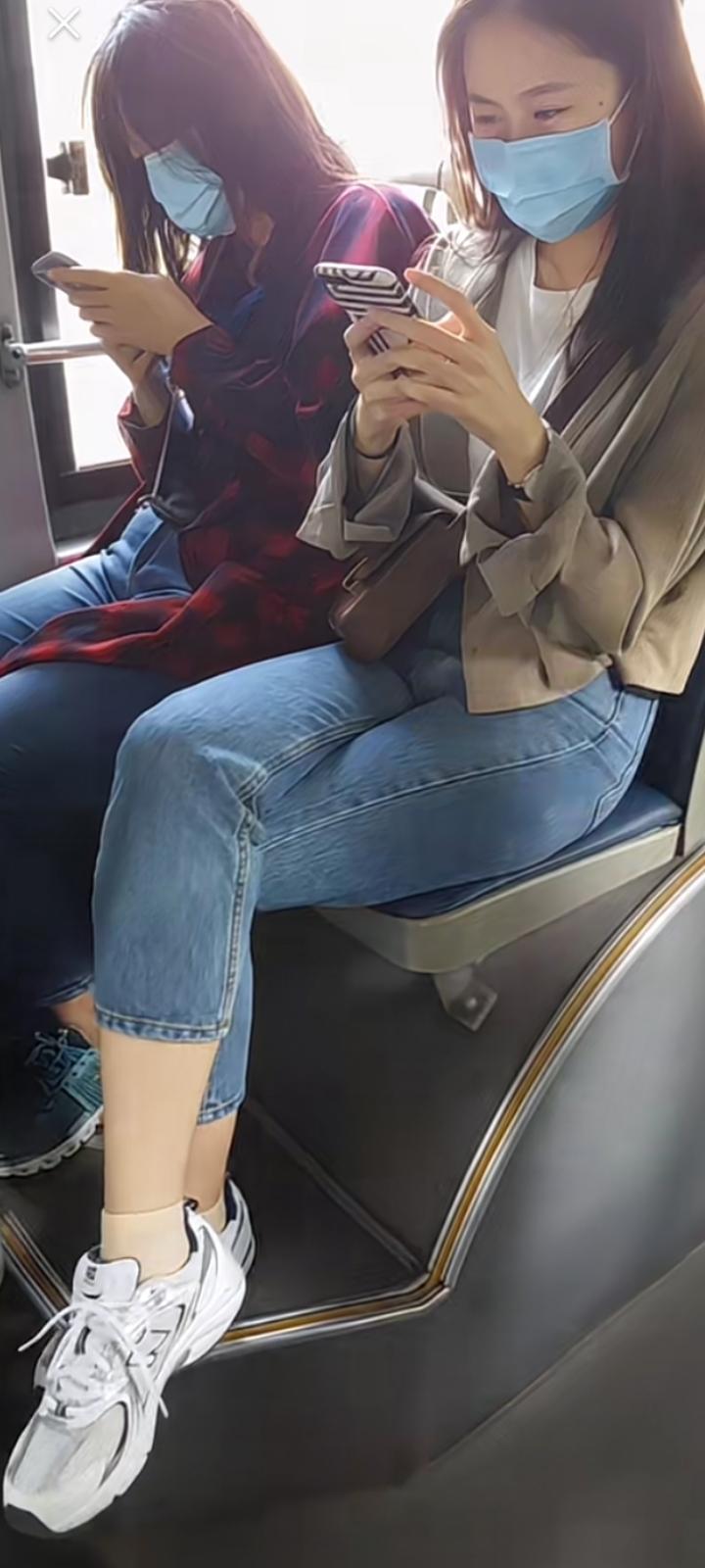 生活慢慢，温柔满满生活不必太匆忙，日子慢慢过，温柔自然来。不必事事