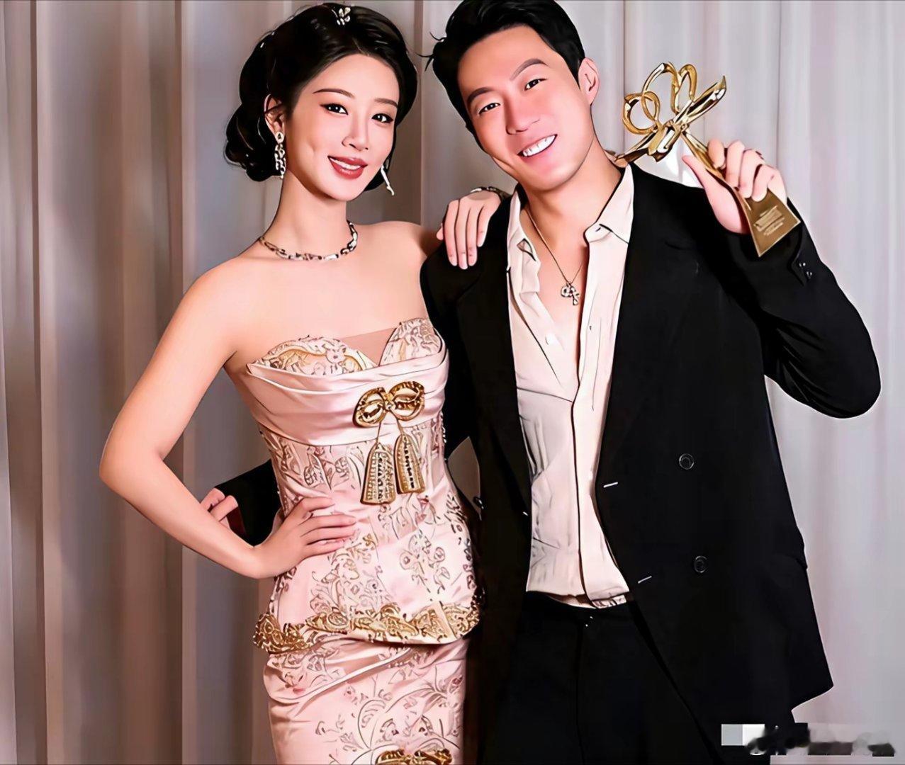看到杨紫拿下白玉兰视后。我好奇查了一下她经纪人雷宇辰。怪不得她能圆梦视后，原来他
