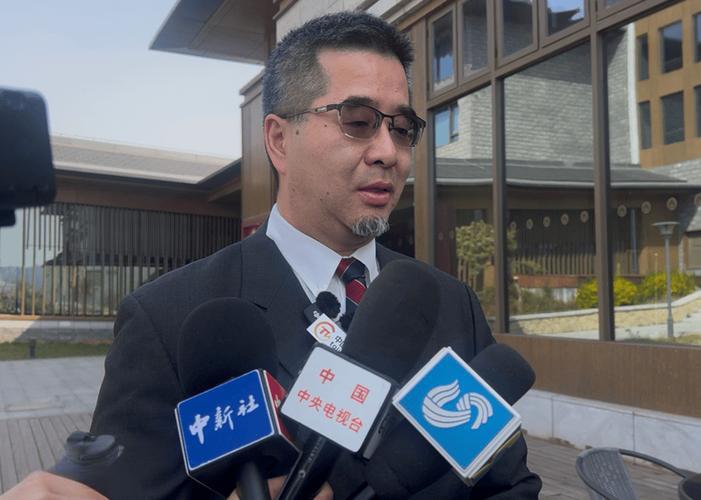 马英九基金会16日公告：今后萧旭岑之个人言论及行为均不代表基金会。无兼职任义务副