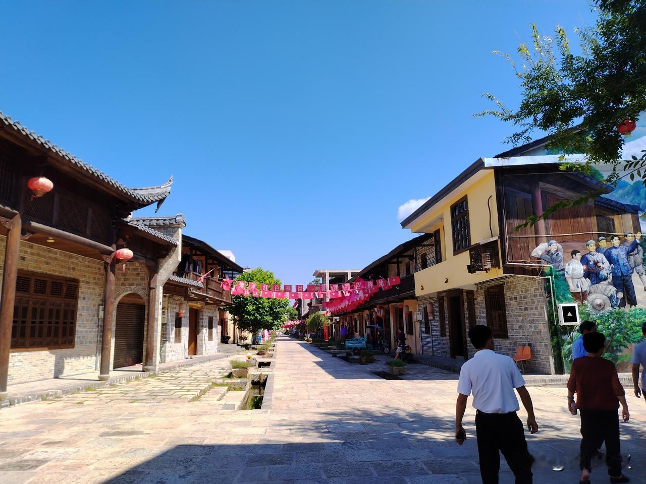 空气新鲜,做个农村人哪里不好?农村确实是空气新鲜，环境优美，世外桃源一般。但现