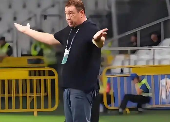 如果申花本赛季最终因为这10分无缘冠军，球迷会不会再次懊悔和难过呢？如果本赛季申