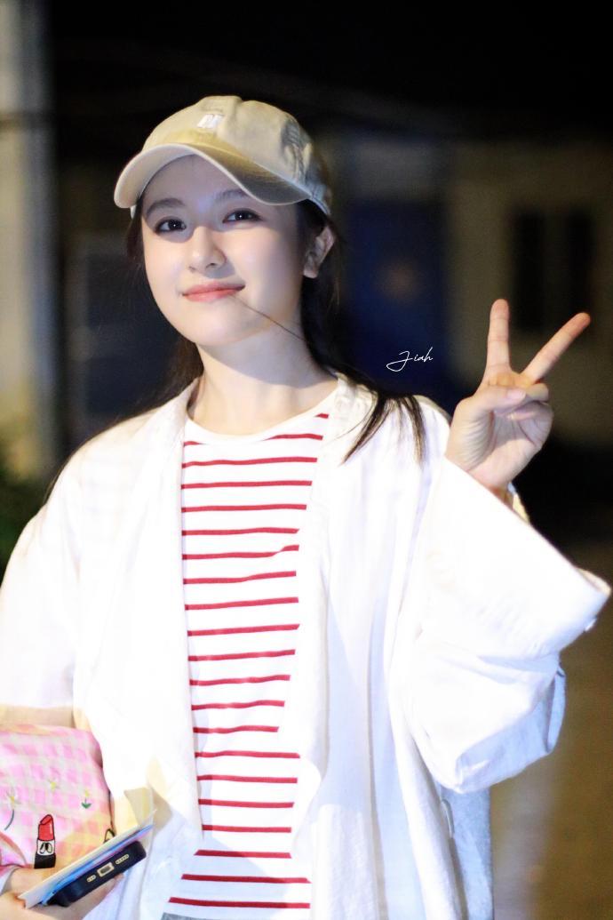 李兰迪气血充足的美