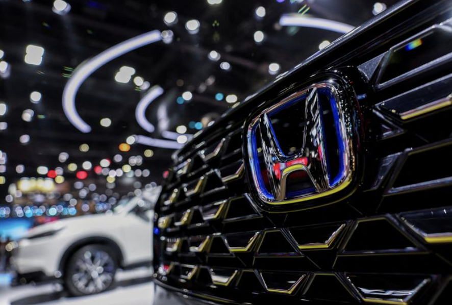 车企Q4财报，福特利润跌50%，本田利润降61%