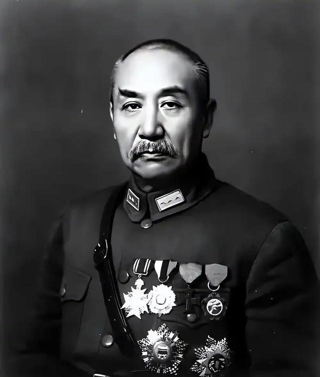徐向前率大军包围太原，华北军区副参谋长王世英，是山西洪洞人，毕业于太原国民师范学