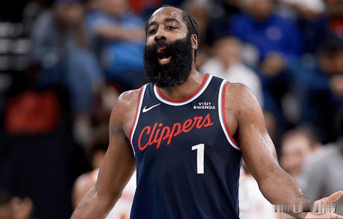 出走火箭之后，哈登再一次场均得分25+，但这是转型控卫后的哈登最不希望看到的局面