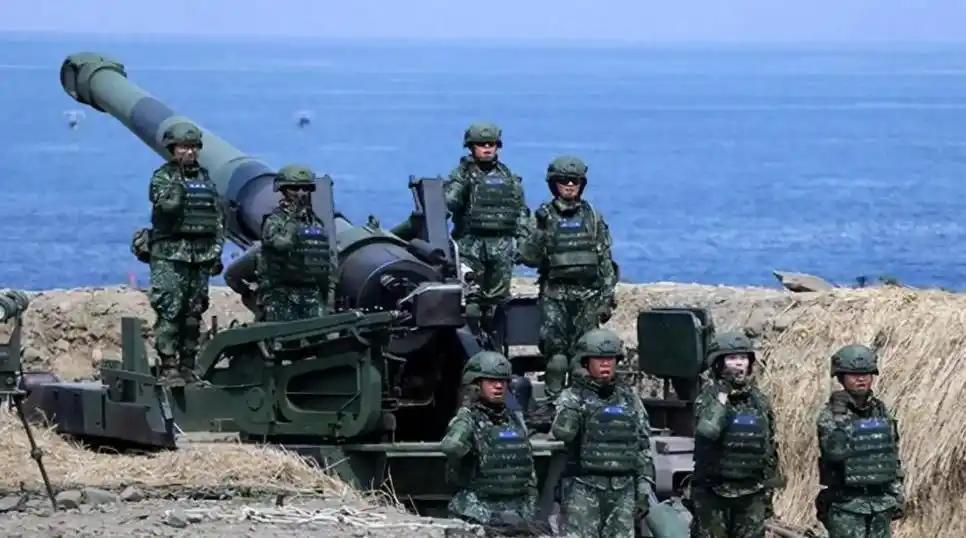 美国清醒了，中国解放台湾根本不需要登陆。他们算计了几十年，突然发现中国就没打算用