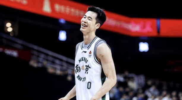 浪子回头！郭昊文被严重低估了，基本预定郭士强下一届国家队一席之地，揭幕战打广东，