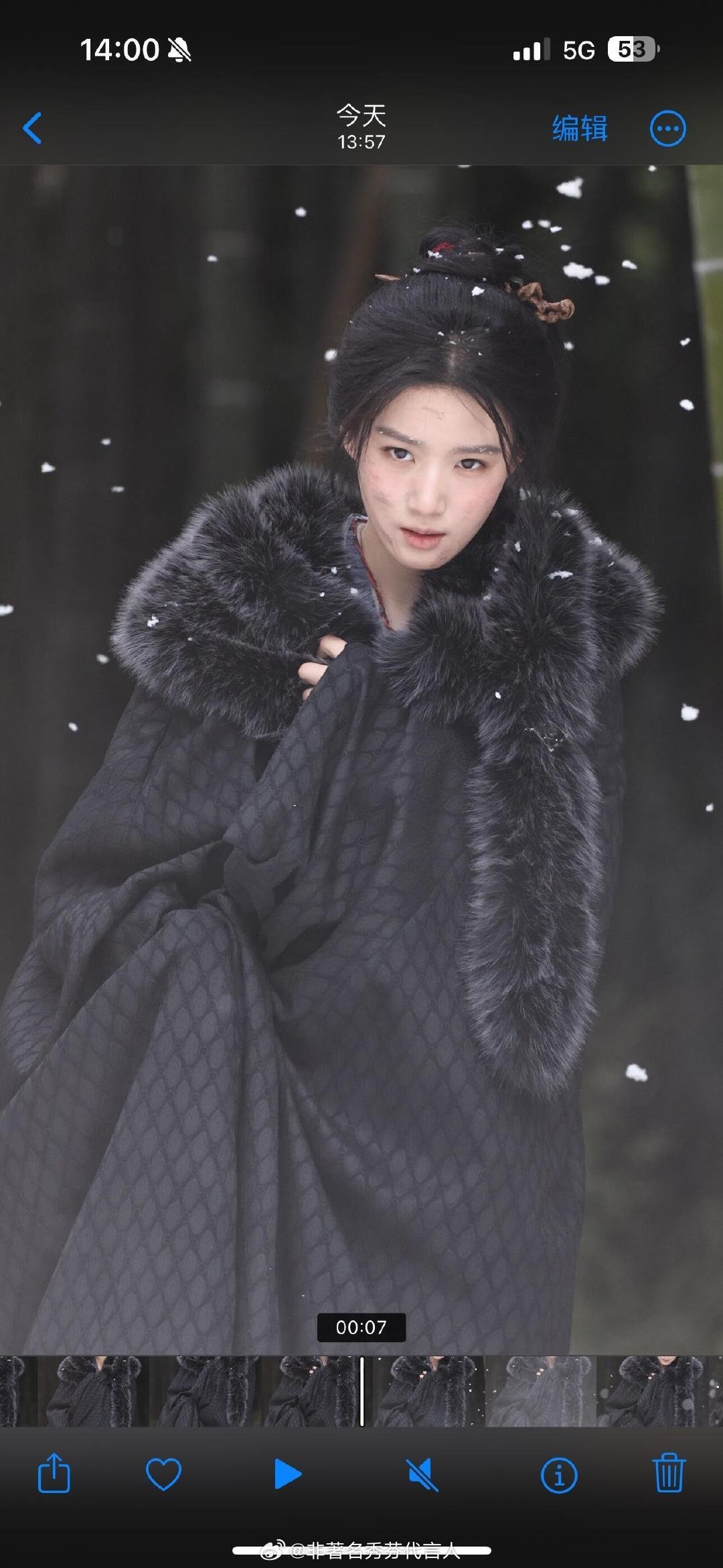 卢昱晓古装雪景路透坚韧又清冷感拉满