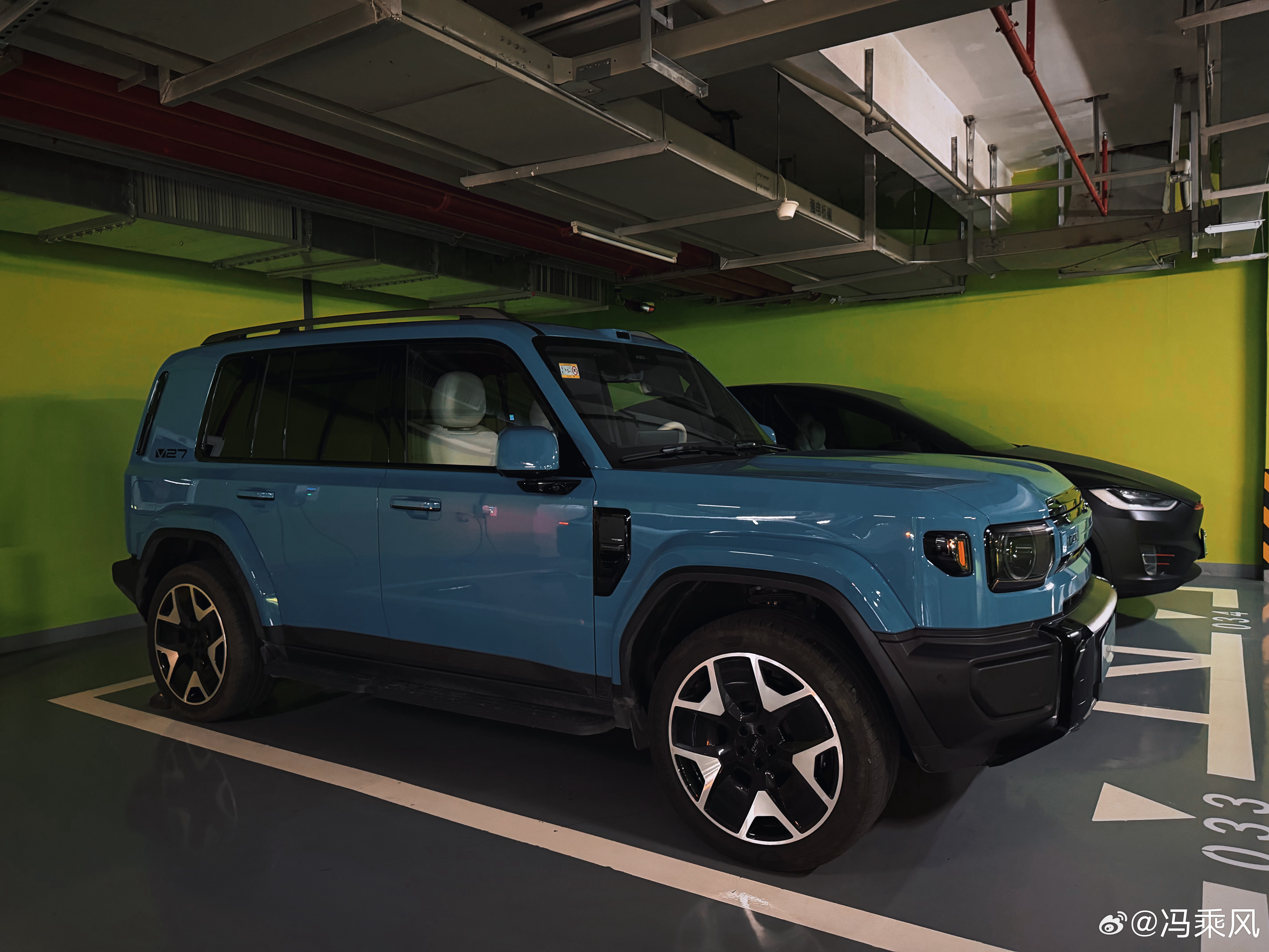 可可爱爱的ICAR变“坦克”了。。好大一台方盒子。。