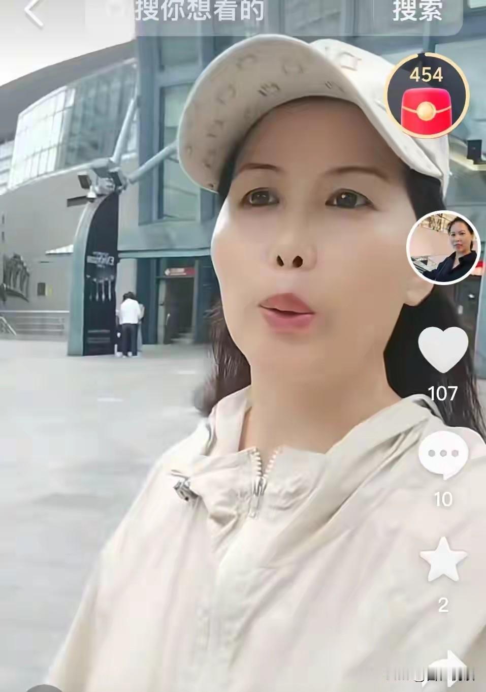 事实证明汪家的小杨阿姨还是有分寸的果然是“一朝天子一朝臣”呀汪家换了新女