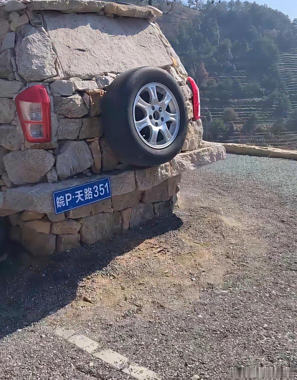 这也太有创意了吧，哪个能人整的