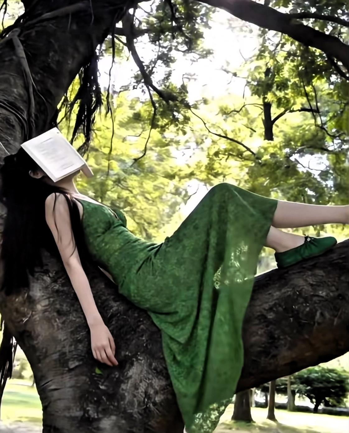 如果你有60万存款，买一双1000块的鞋子，2000块的衣服，你们会买吗？