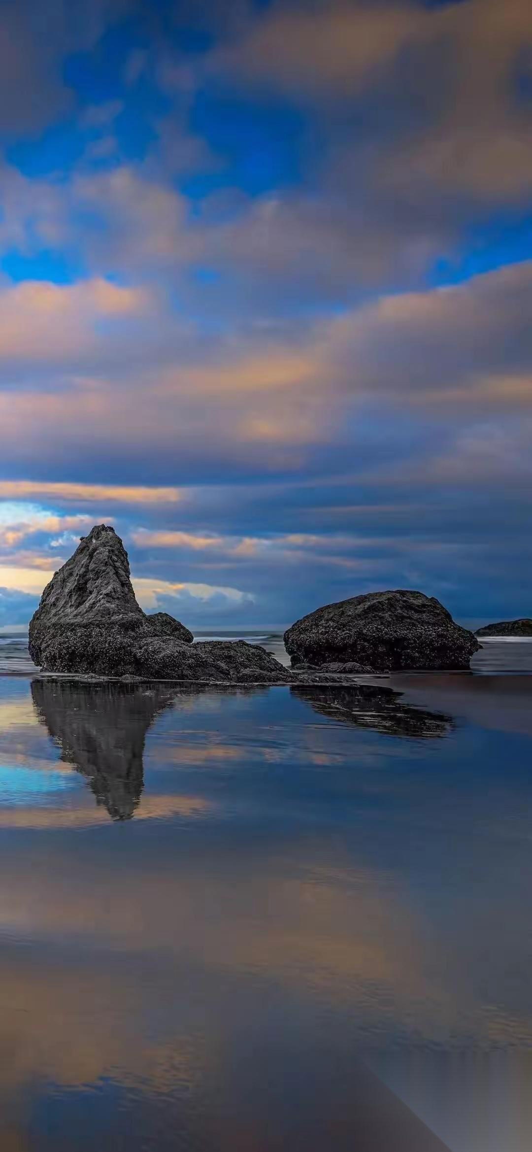 一位足浴店老板娘说:既然到这里来上班，我们的目的就是赚钱，你不要给我扭扭捏捏，