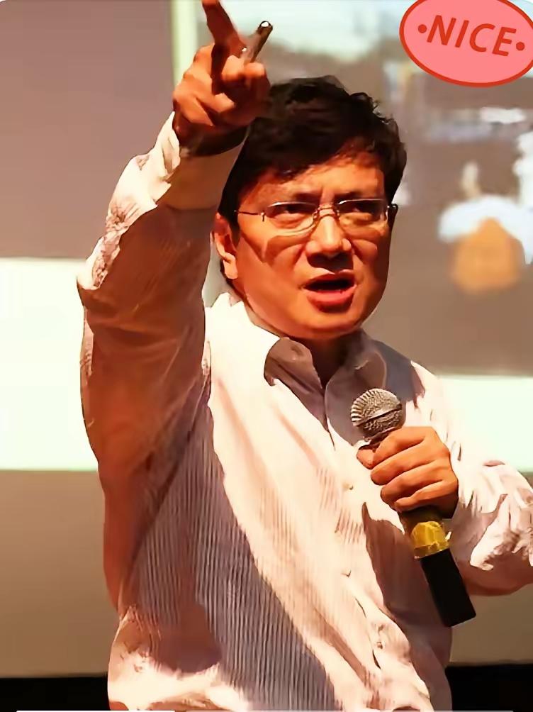 万万想不到吧​教育部发话了：​英语不会被踢出高考，​而是在不断的变化中​