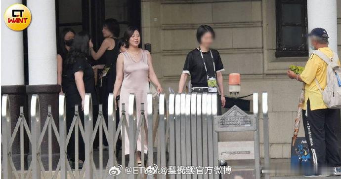 【刘品言5个月孕照】刘品言孕照先前惊喜宣布结婚、怀孕双喜讯，闪嫁连晨翔晋升幸福