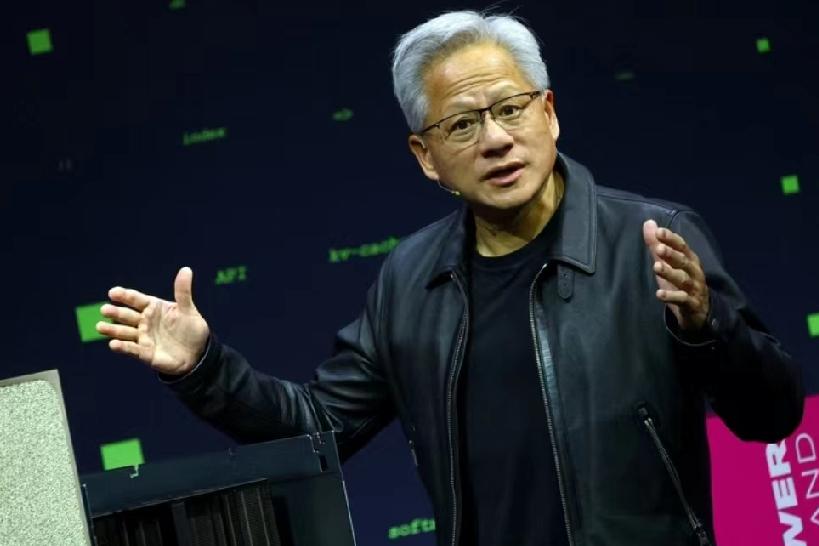 罕见窝里斗，亚马逊、微软想搅黄英伟达售华芯片计划！11月15日，美媒称:“亚