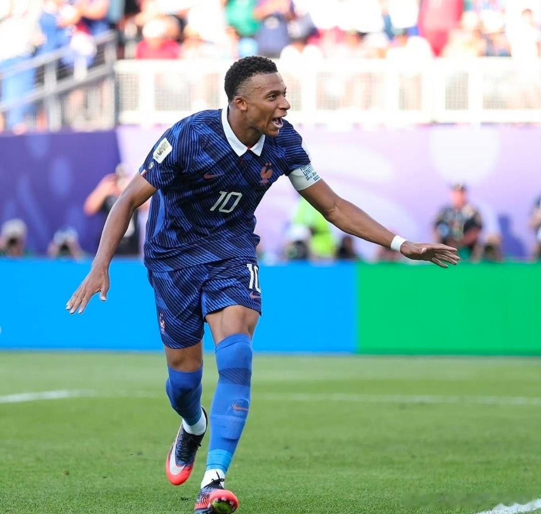 FIFA认定阿根廷进球判罚正确73%法国人笃定夺冠！世界杯民调出炉，梅西凭实力获