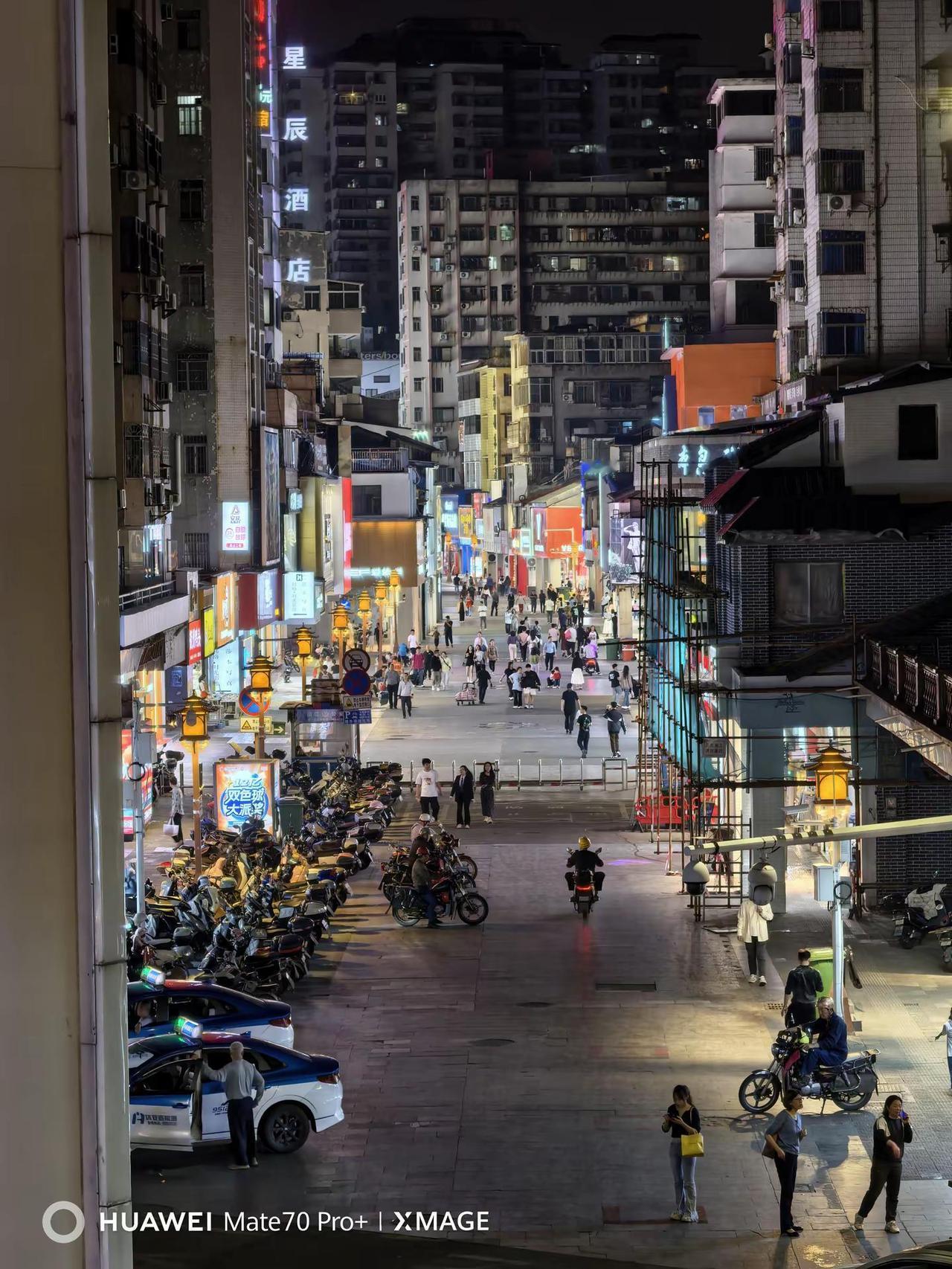 《Nova15有个功能超级牛，AI沾色》因为我之前没有看nova15的发布会，只