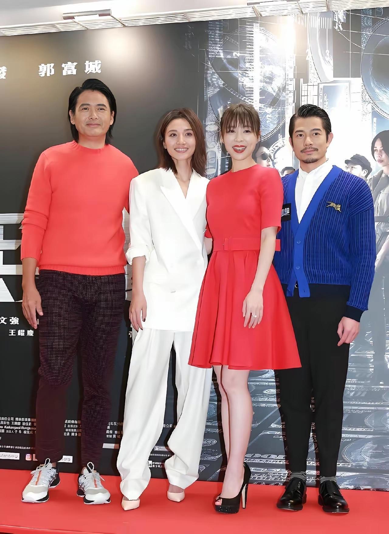 2018年，张静初、冯文娟现身香港，出席电影《无双》庆功宴时，与周润发、郭富城合