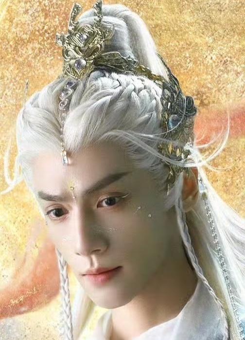 罗云熙熙妃回宫了!咱就是说，现在明星的“营业段位”是不是偷偷卷出新高度了？罗云