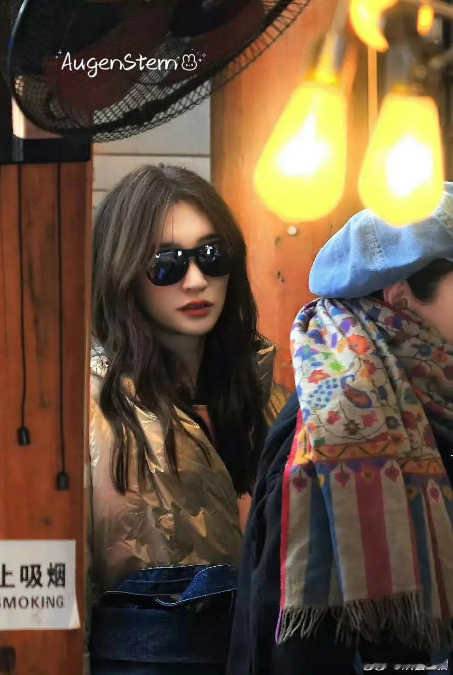 李小冉原来什么都知道啊