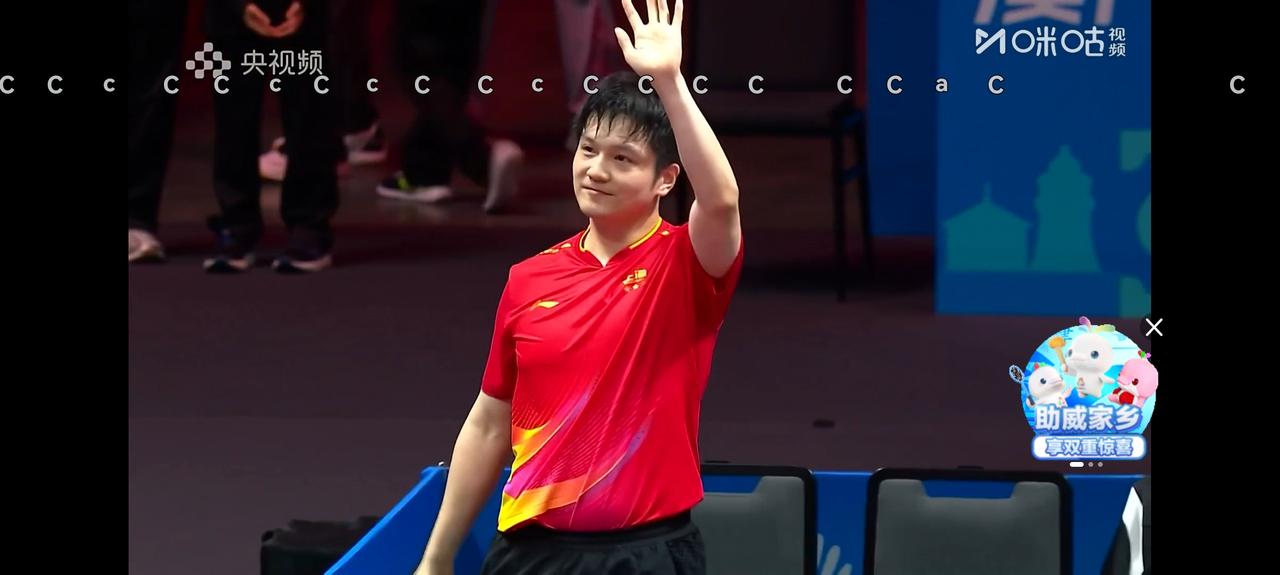 无世界排名又如何？樊振东用两个硬仗证明：真正的王者从不需要排名背书！去年1