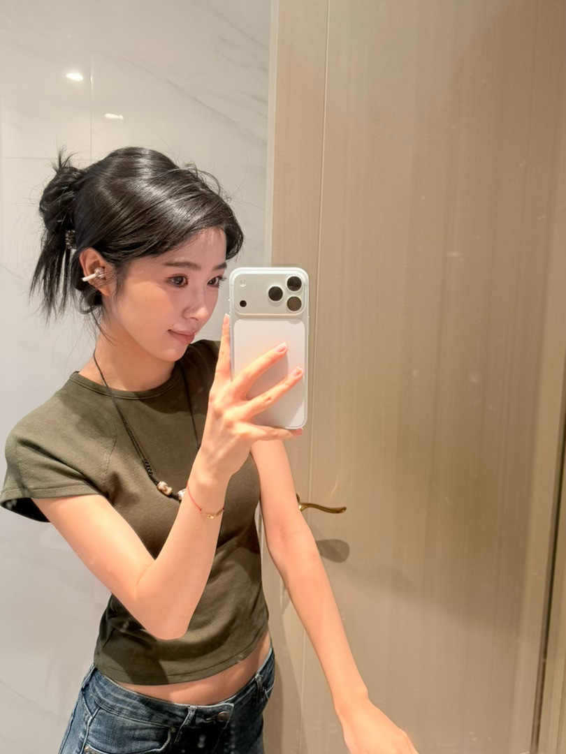 好久没化妆了💋