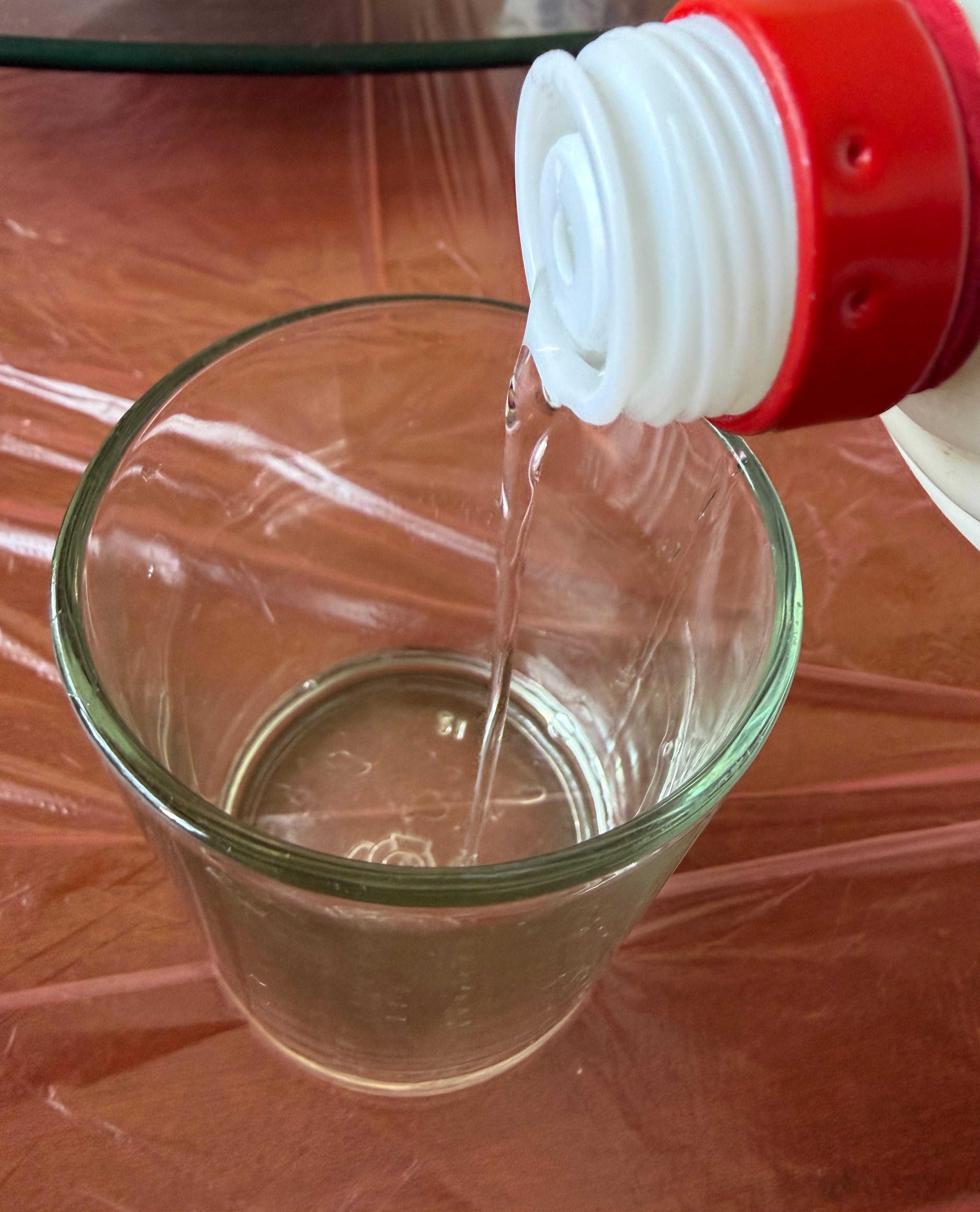 第一次喝04年的台子，小细流，倒不断黏黏糊糊的，还不上头，真好